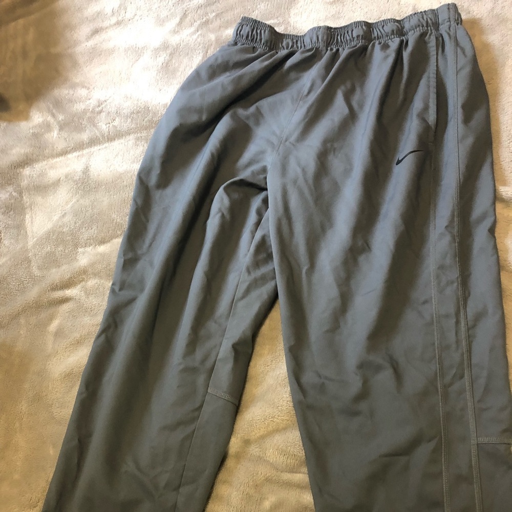 Nike Men’s XL Dri-Fit Sweats